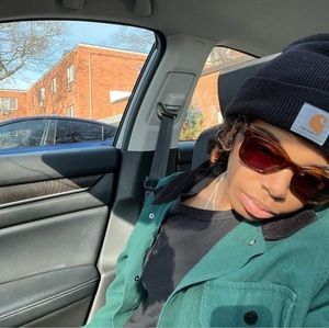 Meet your Posher, Kay